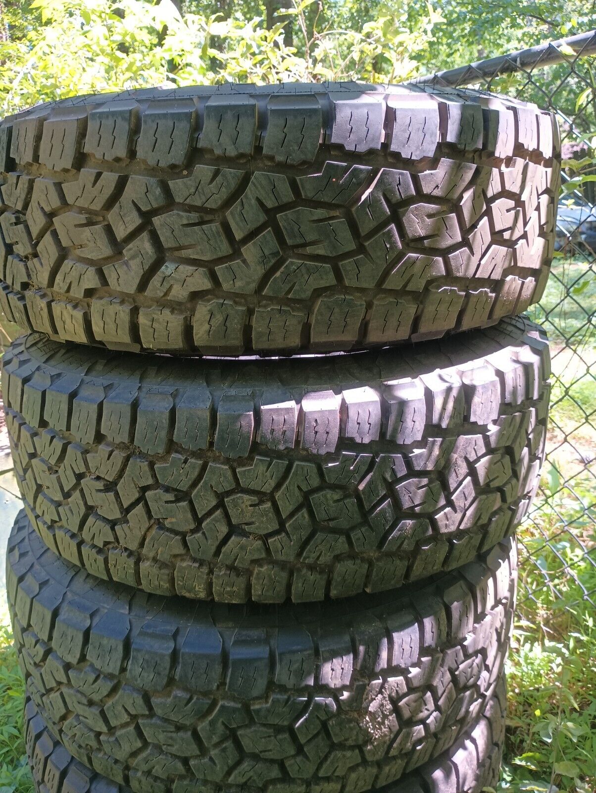 Toyo Open Country AT III 285/70R17 Tire