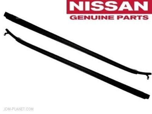 Nissan Genuine Z34 370Z Front Outside Door Molding Set 80820-1EA0B 80821-1EA0B