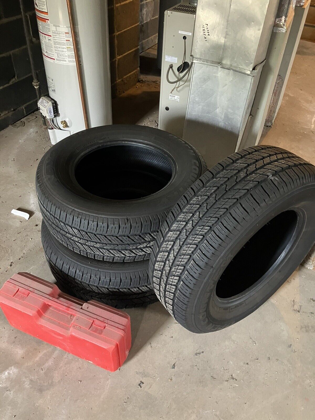 P265 65 R17 Toyo Open Country tires (free jack if all tires bought at same time)