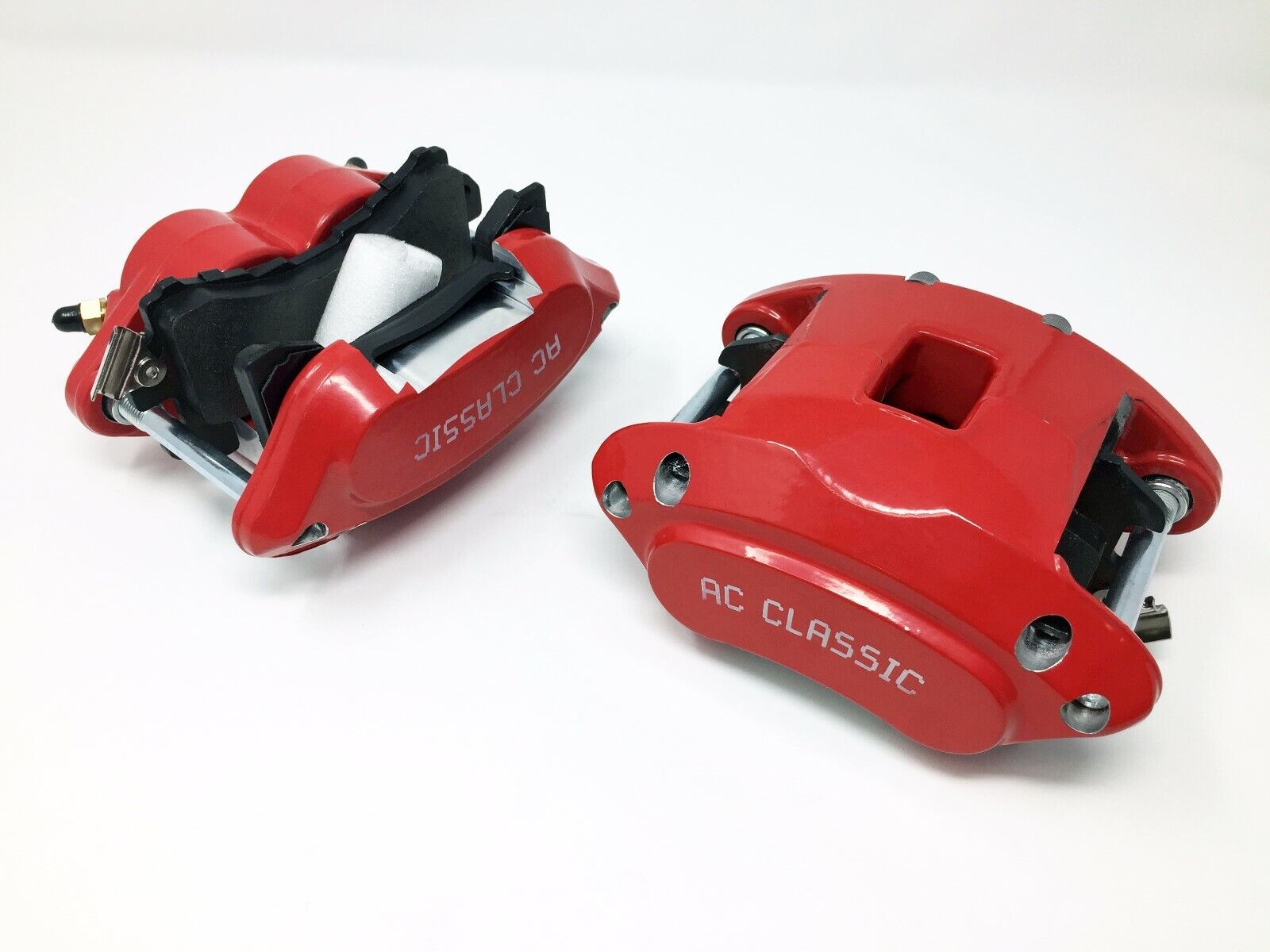 GM metric front disc brake calipers dual twin piston md154 pads red